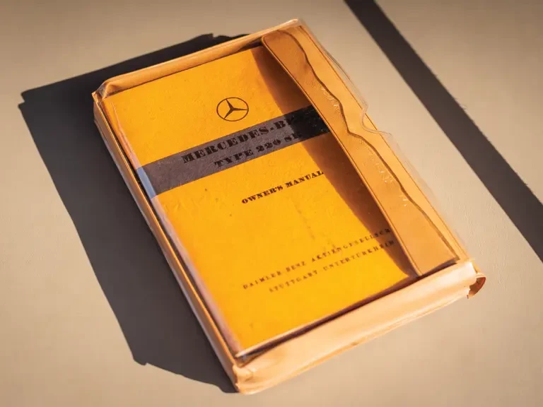 1960 Mercedes-Benz W128 - Image 29 of 31