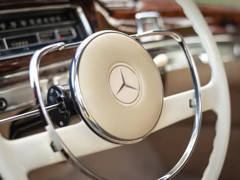 1960 Mercedes-Benz W128 - Image 12 of 31