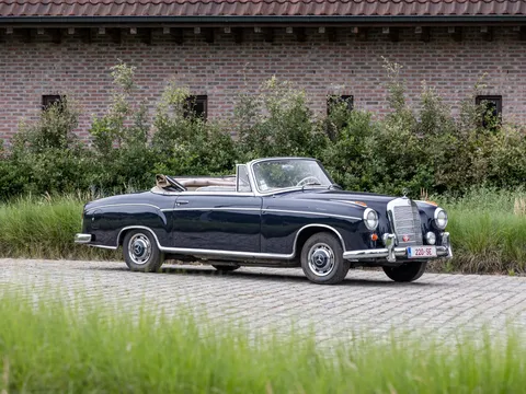 1960 Mercedes-Benz 220 SE Ponton Cabriolet