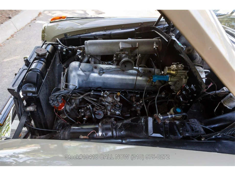1960 Mercedes-Benz W128 - Image 30 of 31