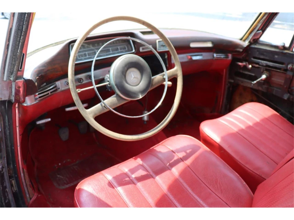 1960 Mercedes-Benz W128 - Image 4 of 5