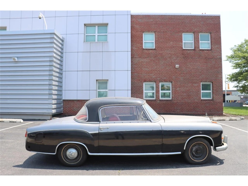 1960 Mercedes-Benz W128 - Image 2 of 5