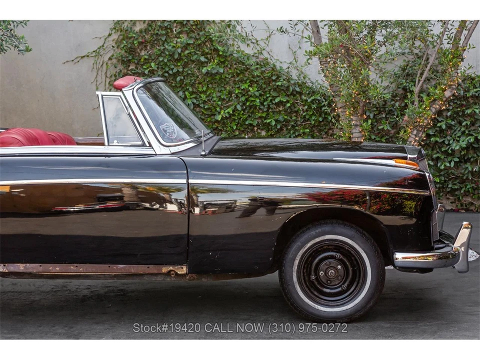 1960 Mercedes-Benz W128 - Image 14 of 31