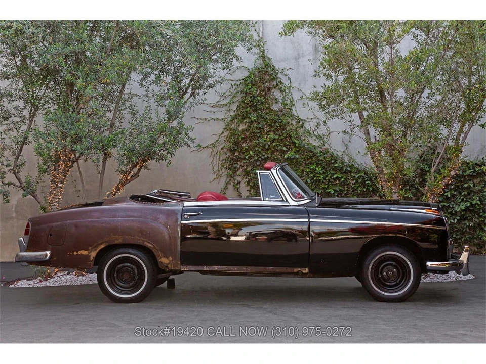1960 Mercedes-Benz W128 - Image 3 of 31