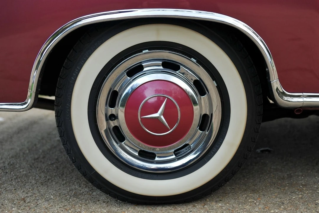 1960 Mercedes-Benz W128 - Image 6 of 30