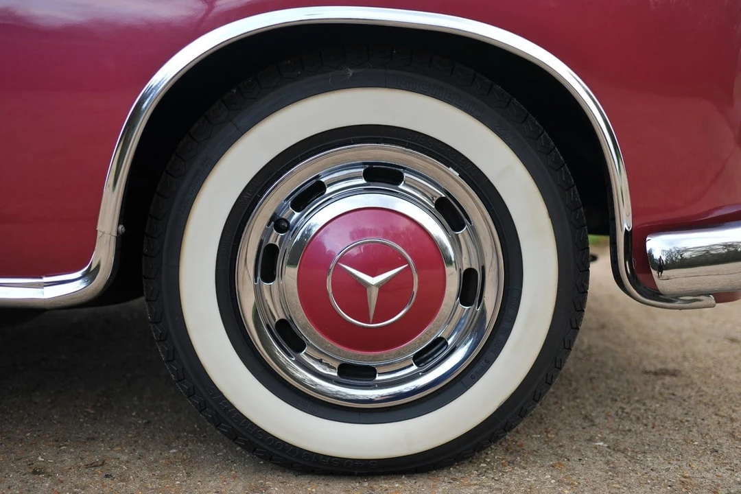 1960 Mercedes-Benz W128 - Image 17 of 30
