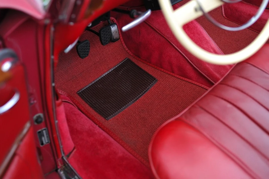1960 Mercedes-Benz W128 - Image 29 of 30