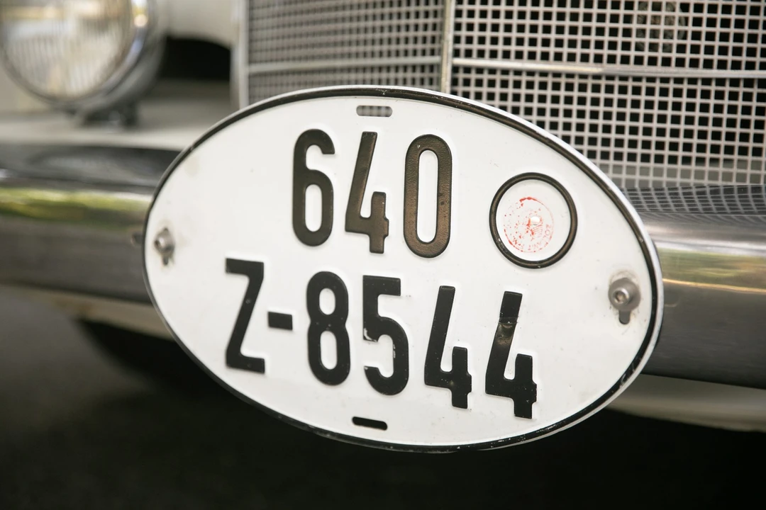 1960 Mercedes-Benz W128 - Image 29 of 31