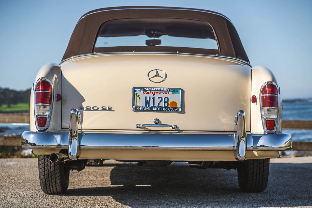 1960 Mercedes-Benz W128 - Image 31 of 31