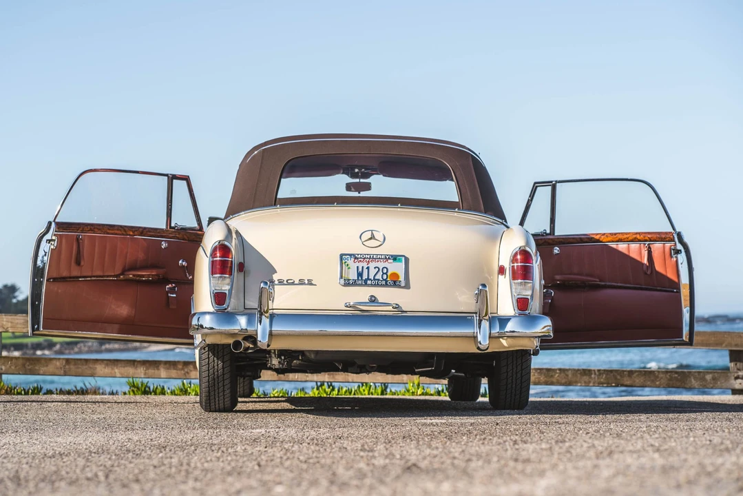 1960 Mercedes-Benz W128 - Image 30 of 31