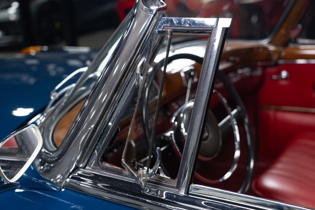 1960 Mercedes-Benz W128 - Image 30 of 31