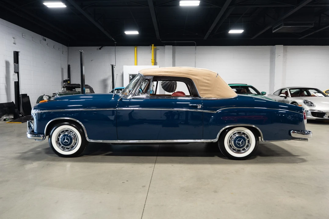 1960 Mercedes-Benz W128 - Image 3 of 31