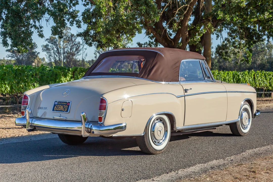 1960 Mercedes-Benz W128 - Image 12 of 31