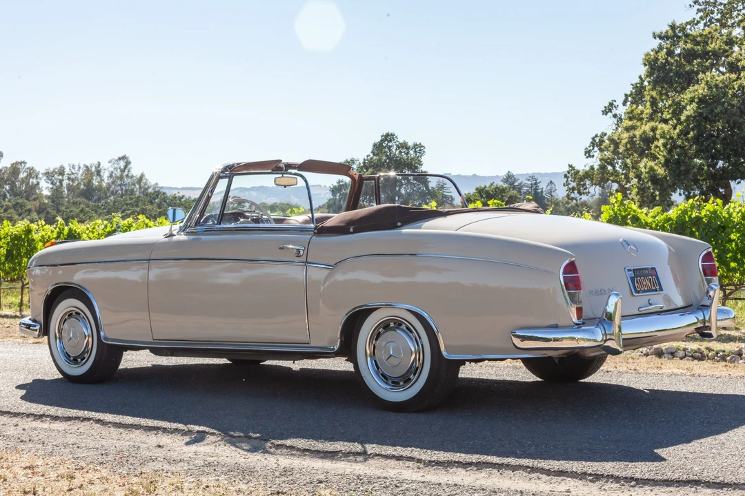 1960 Mercedes-Benz W128 - Image 7 of 31