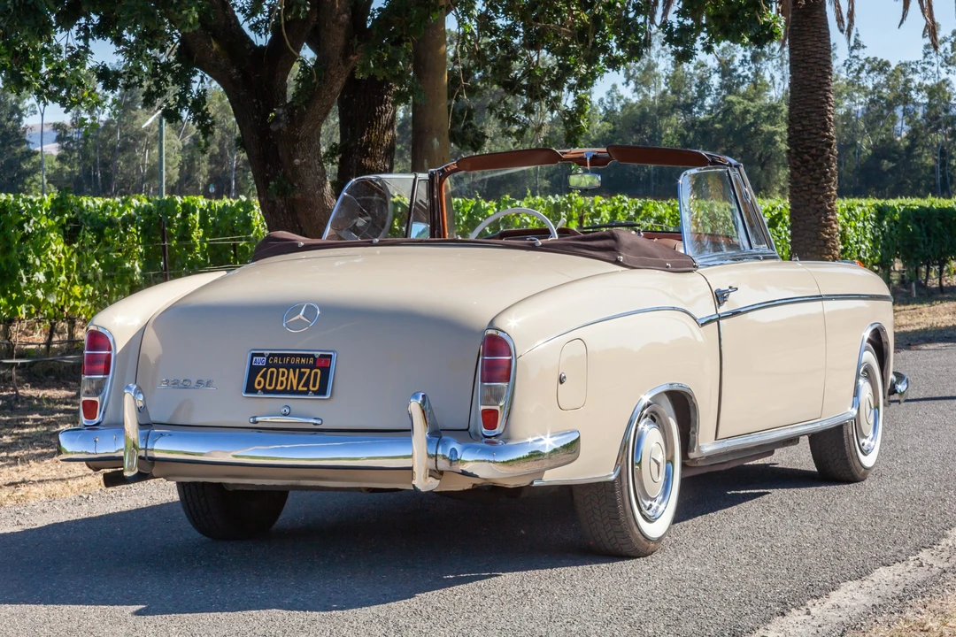 1960 Mercedes-Benz W128 - Image 5 of 31
