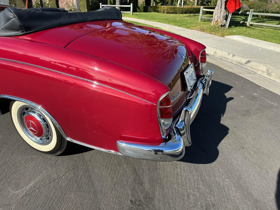 1960 Mercedes-Benz W128 - Image 22 of 31