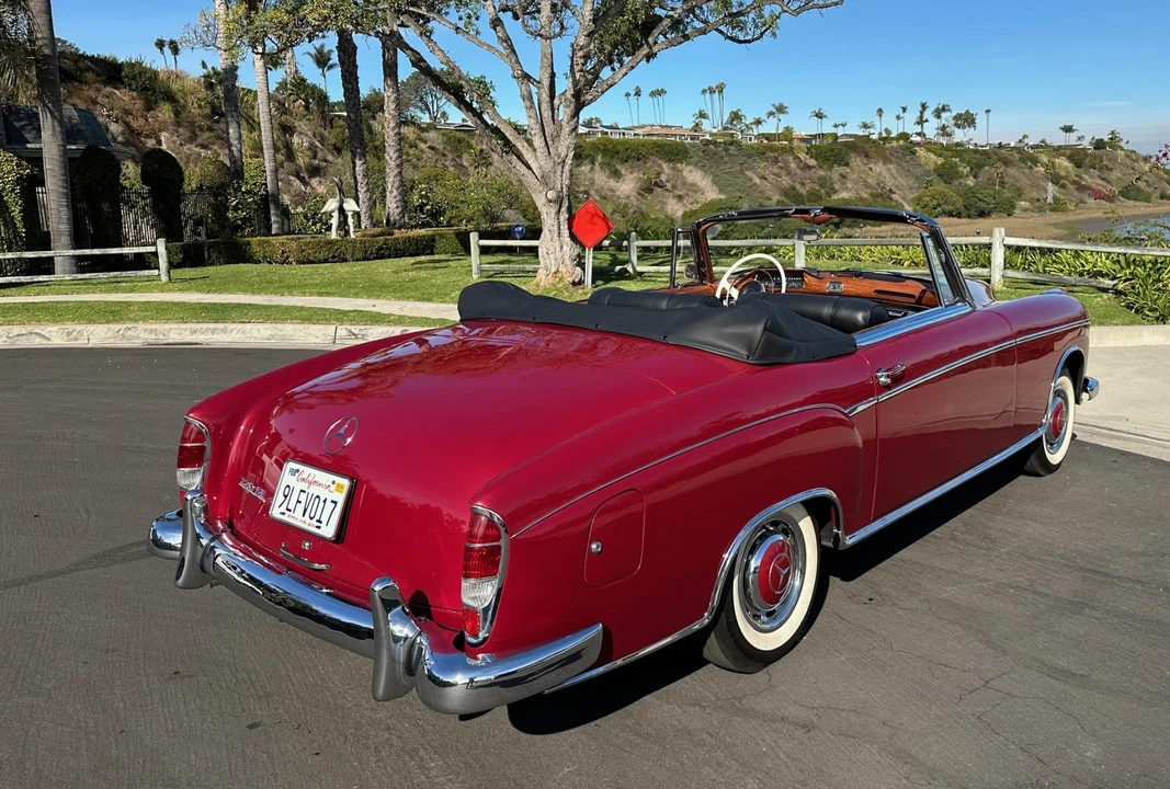 1960 Mercedes-Benz W128 - Image 10 of 31