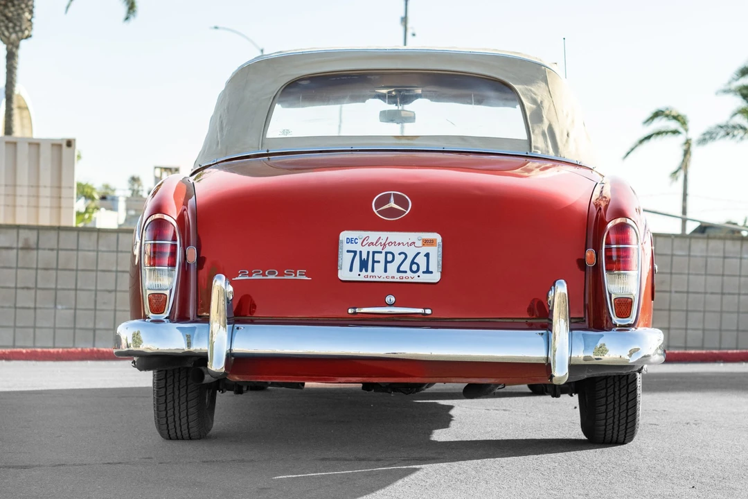 1960 Mercedes-Benz W128 - Image 11 of 31