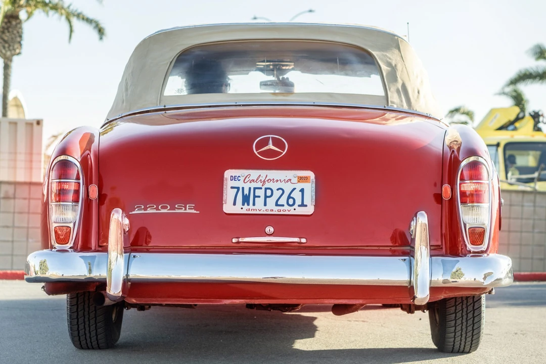 1960 Mercedes-Benz W128 - Image 12 of 31