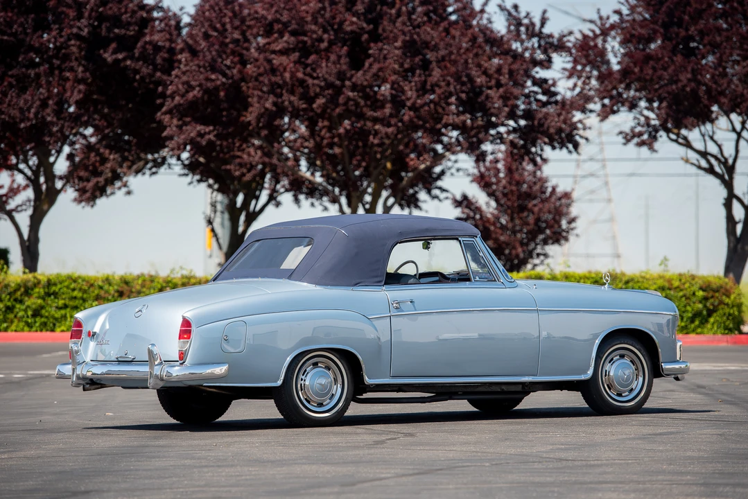 1960 Mercedes-Benz W128 - Image 16 of 31
