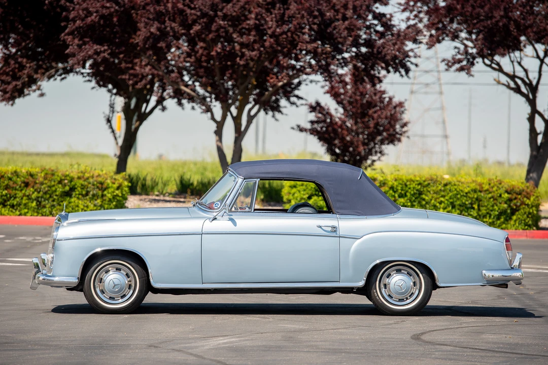 1960 Mercedes-Benz W128 - Image 10 of 31
