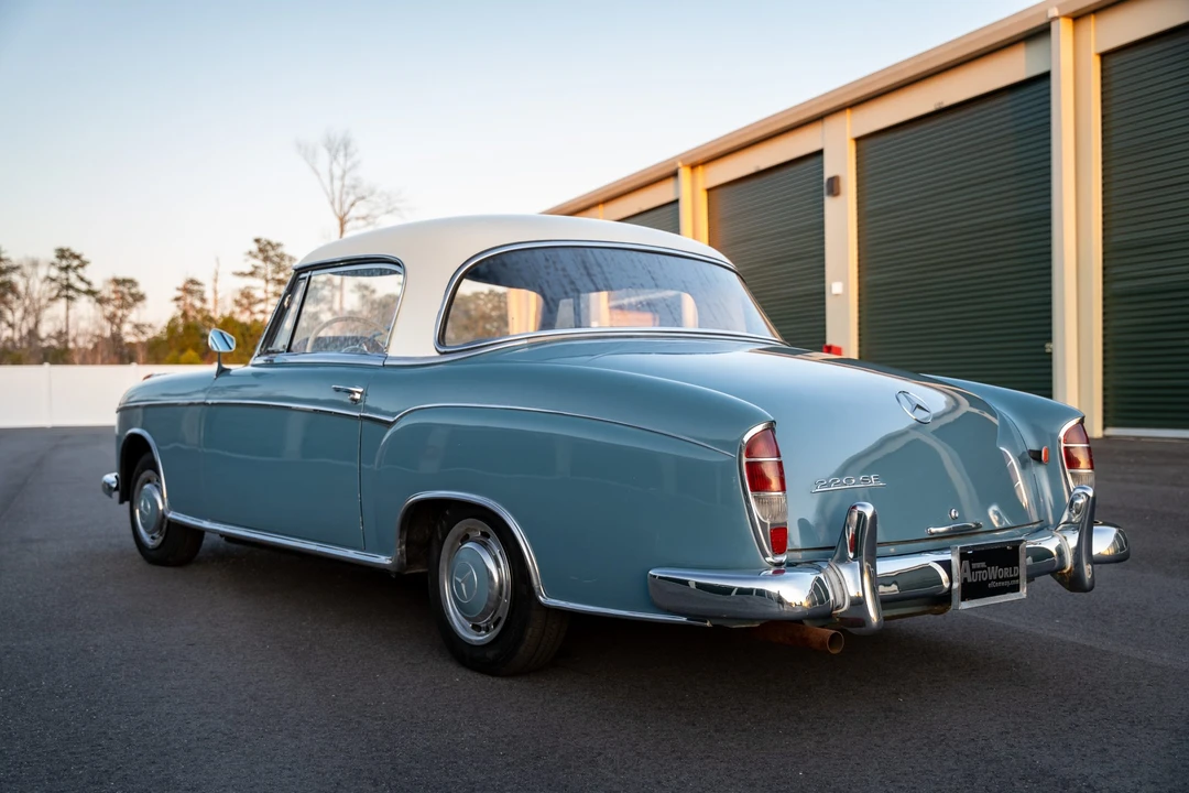 1960 Mercedes-Benz W128 - Image 7 of 31
