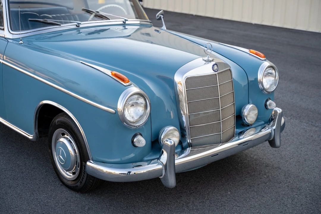 1960 Mercedes-Benz W128 - Image 12 of 31