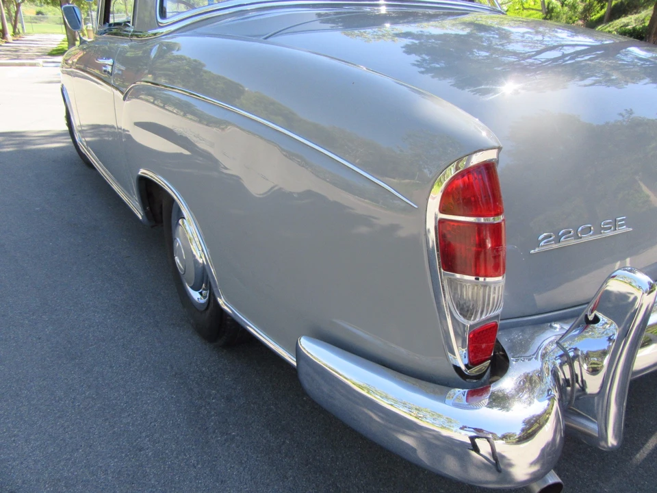 1960 Mercedes-Benz W128 - Image 17 of 31