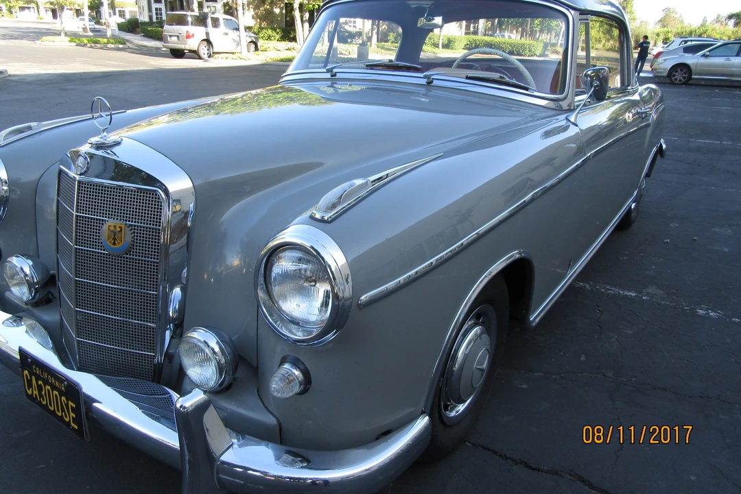 1960 Mercedes-Benz W128 - Image 5 of 31