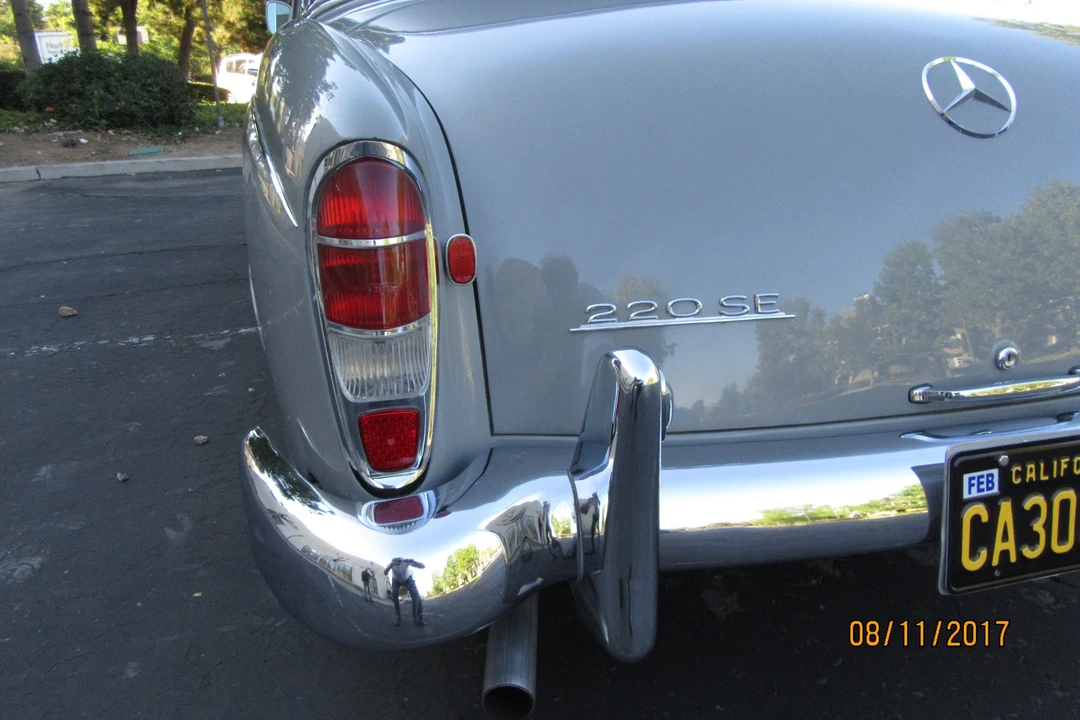 1960 Mercedes-Benz W128 - Image 19 of 31
