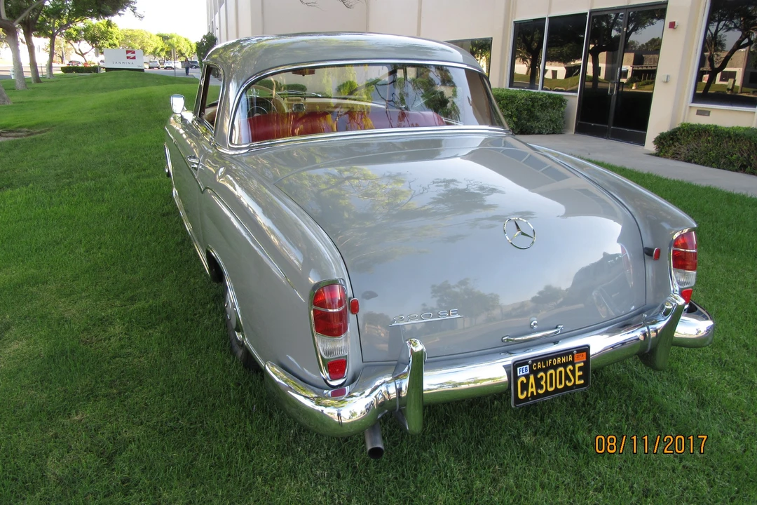 1960 Mercedes-Benz W128 - Image 12 of 31