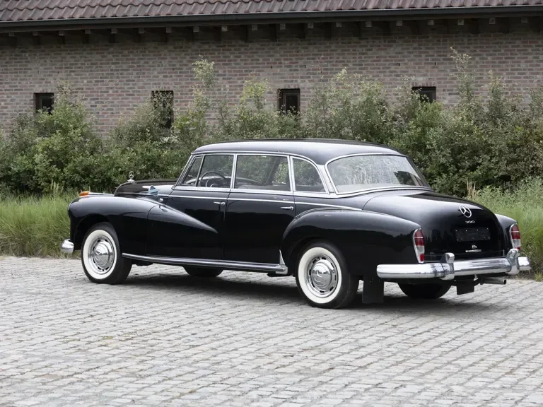 1960 Mercedes-Benz W186 & W189 Adenauer - Image 3 of 31