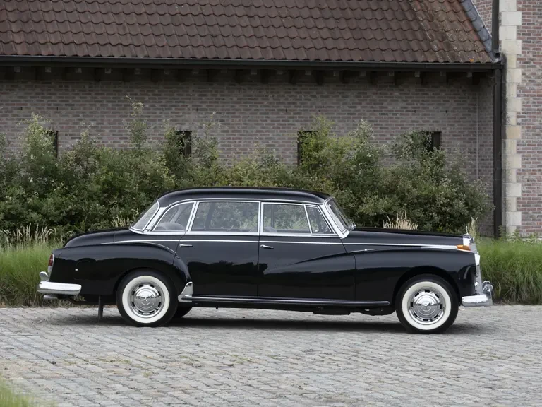 1960 Mercedes-Benz W186 & W189 Adenauer - Image 10 of 31