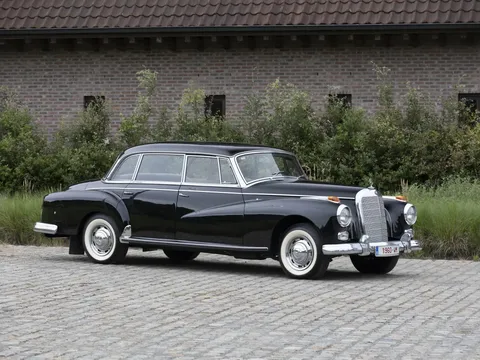 1960 Mercedes-Benz 300 d 'Adenauer' Saloon