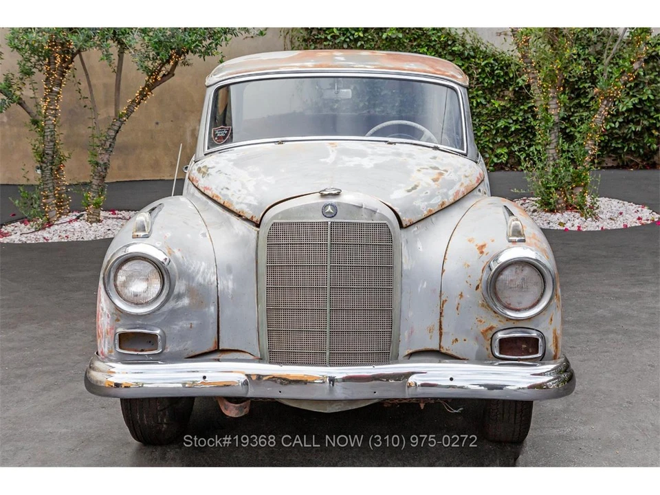 1960 Mercedes-Benz W120 & W121 - Image 2 of 31