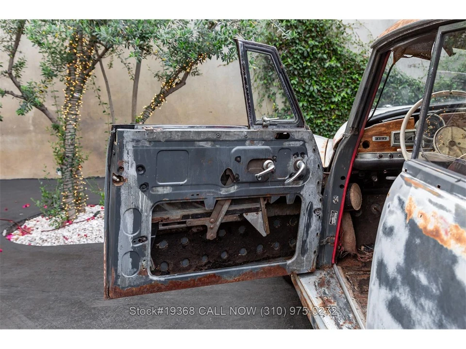 1960 Mercedes-Benz W120 & W121 - Image 14 of 31