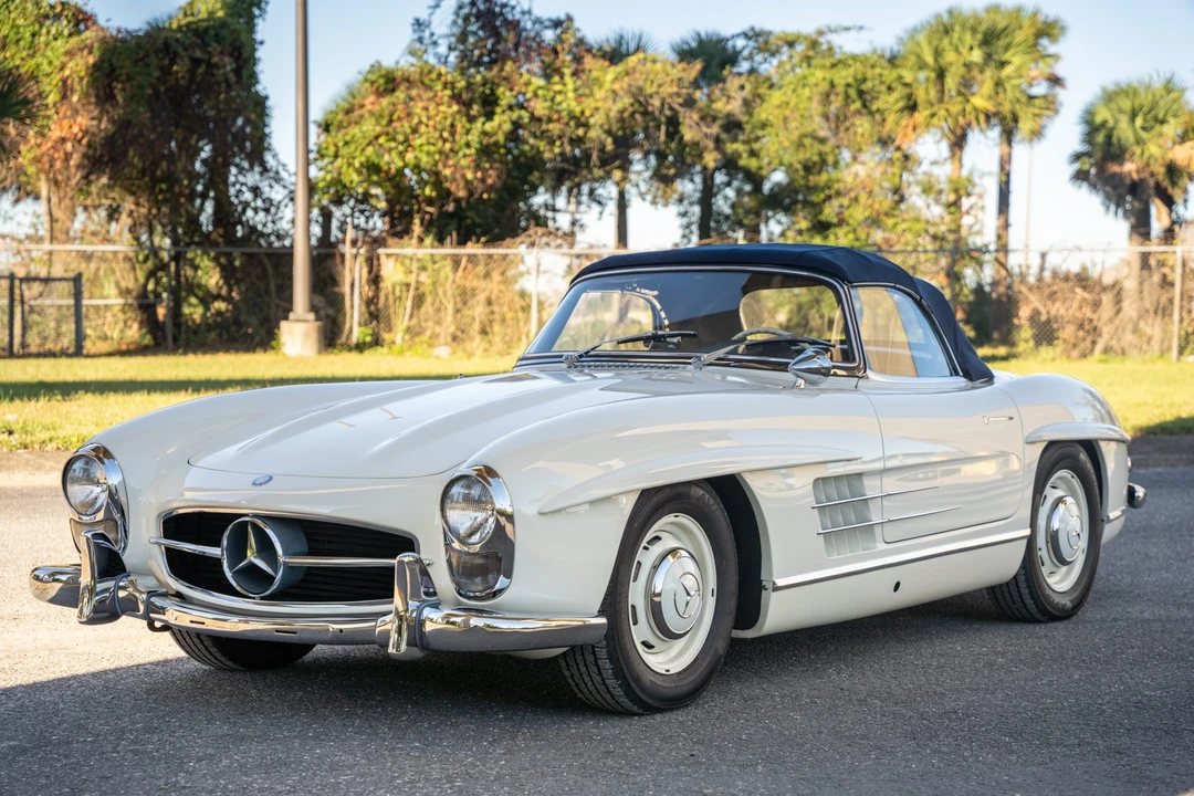 1960 Mercedes-Benz 300SL Roadster - Image 12 of 31