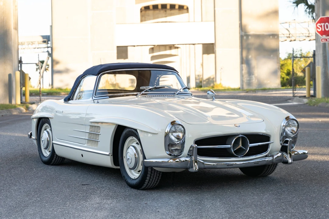 1960 Mercedes-Benz 300SL Roadster - Image 17 of 31
