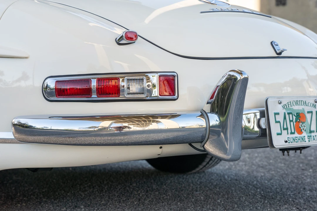 1960 Mercedes-Benz 300SL Roadster - Image 29 of 31