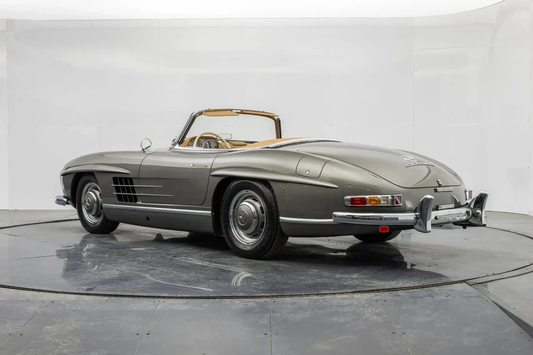 1960 Mercedes-Benz 300SL Roadster - Image 6 of 31
