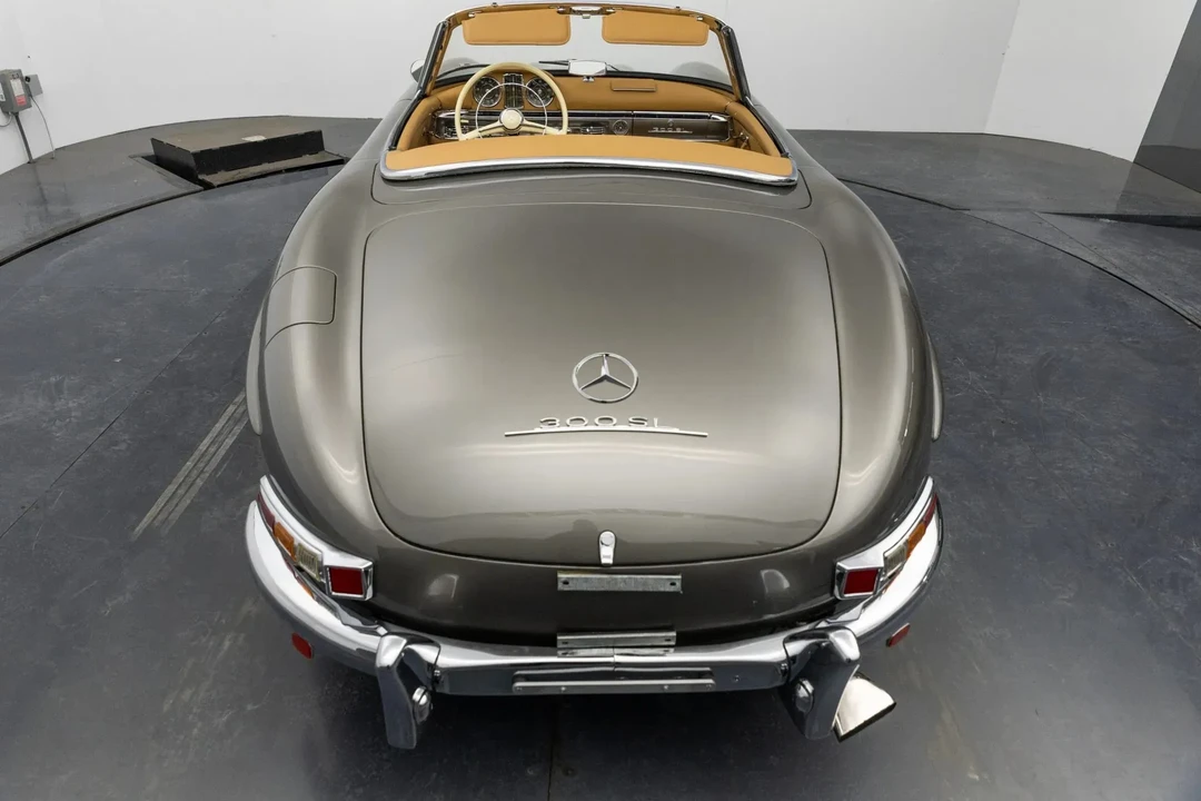 1960 Mercedes-Benz 300SL Roadster - Image 29 of 31