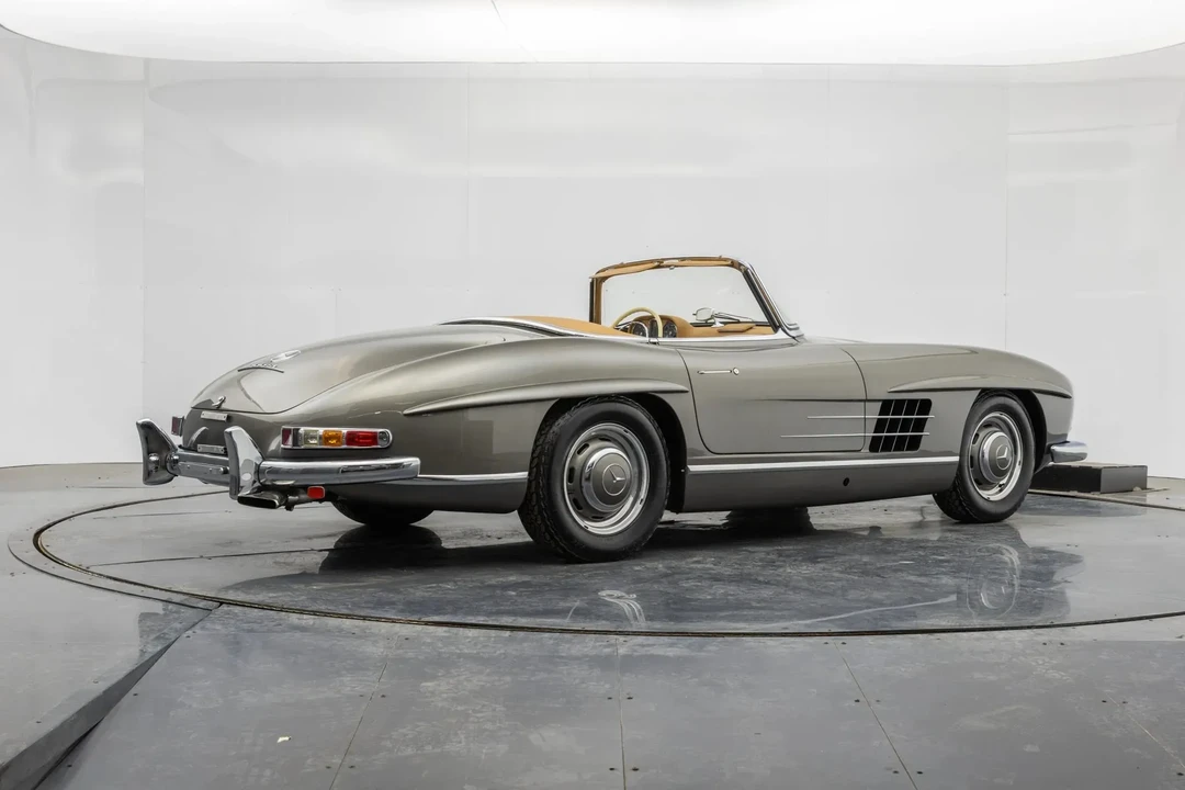 1960 Mercedes-Benz 300SL Roadster - Image 5 of 31