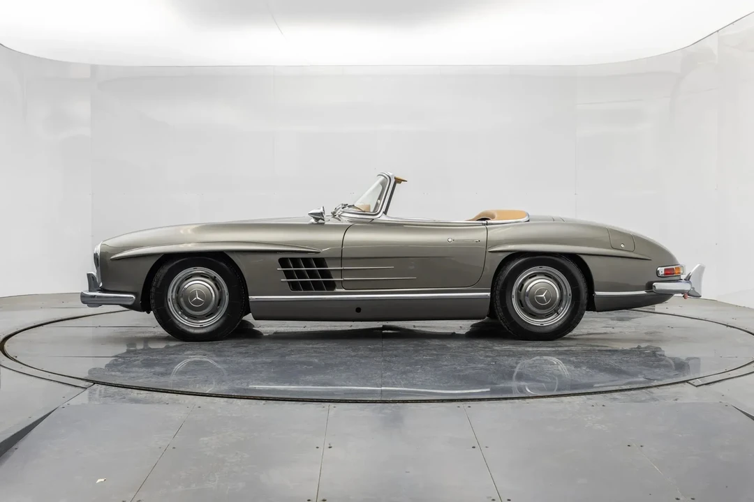 1960 Mercedes-Benz 300SL Roadster - Image 7 of 31