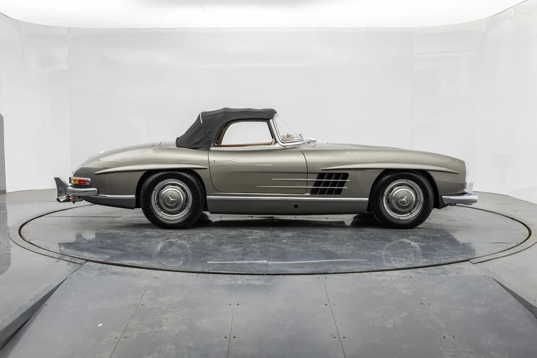 1960 Mercedes-Benz 300SL Roadster - Image 19 of 31