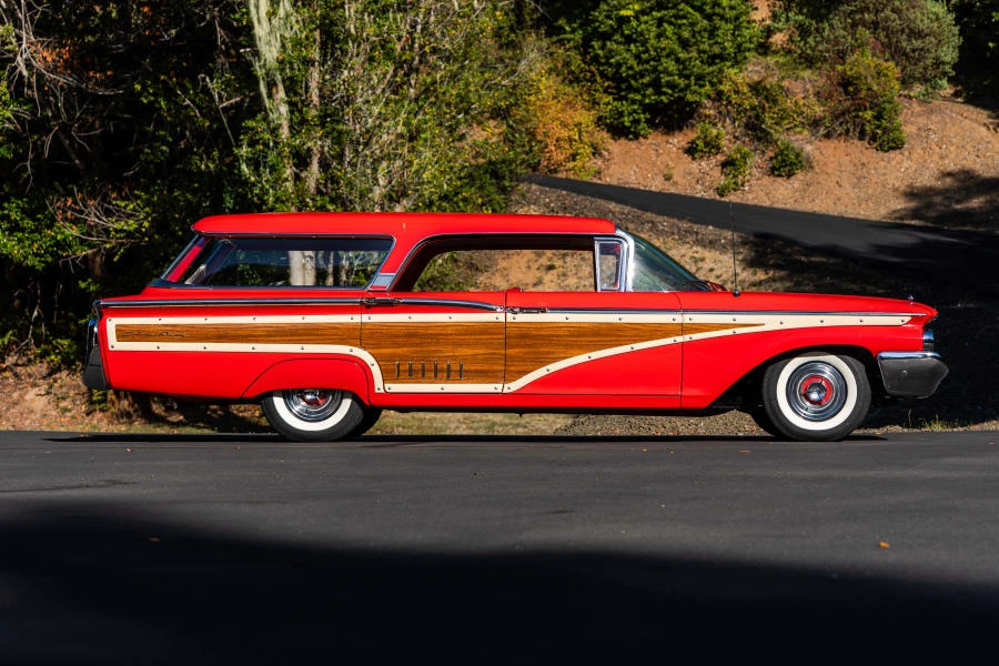 1960 Mercury Colony Park - Image 2 of 29