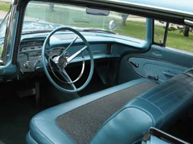 1960 Cord 810 & 812 - Image 4 of 12