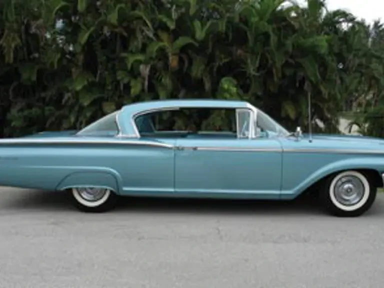 1960 Cord 810 & 812 - Image 6 of 12