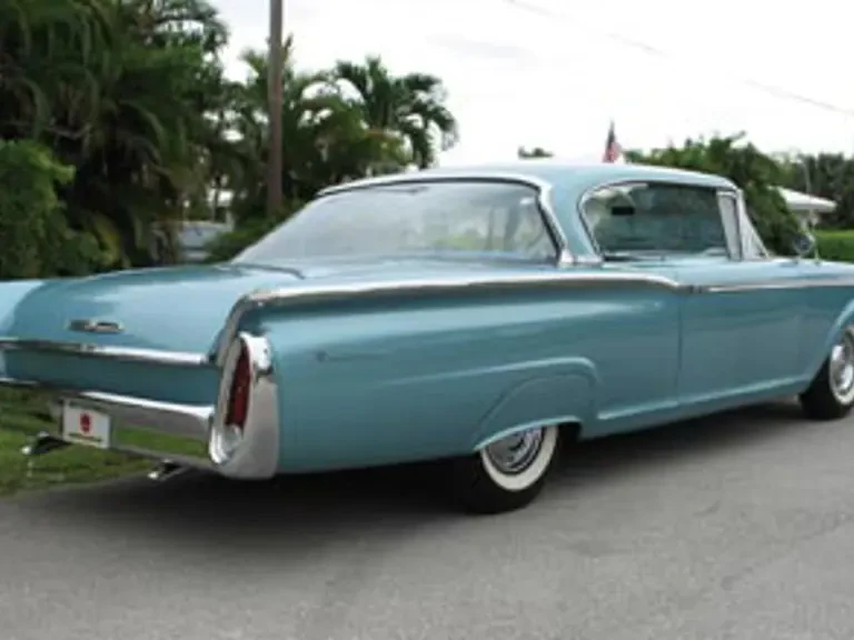 1960 Cord 810 & 812 - Image 9 of 12