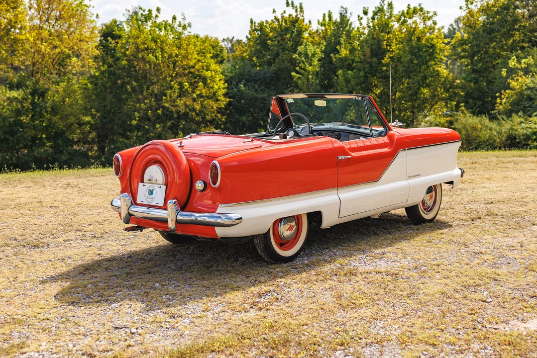 1960 Nash Metropolitan - Image 9 of 31