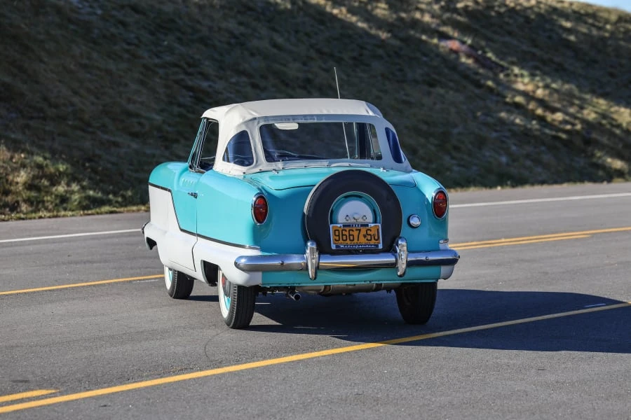 1960 Nash Metropolitan - Image 11 of 31